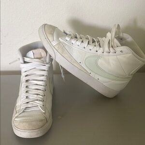 Nike White Sneakers Classic High-Top Design
